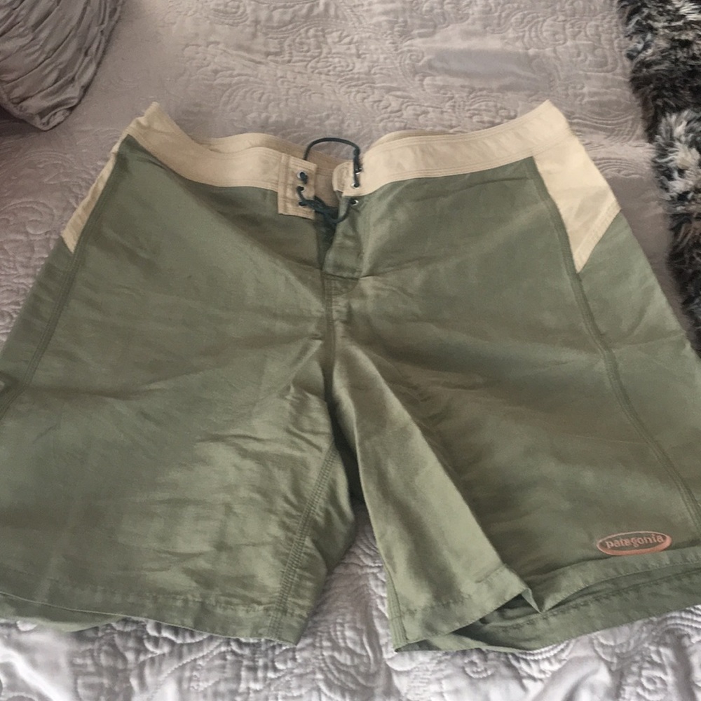 Men’s Pataloha board shorts